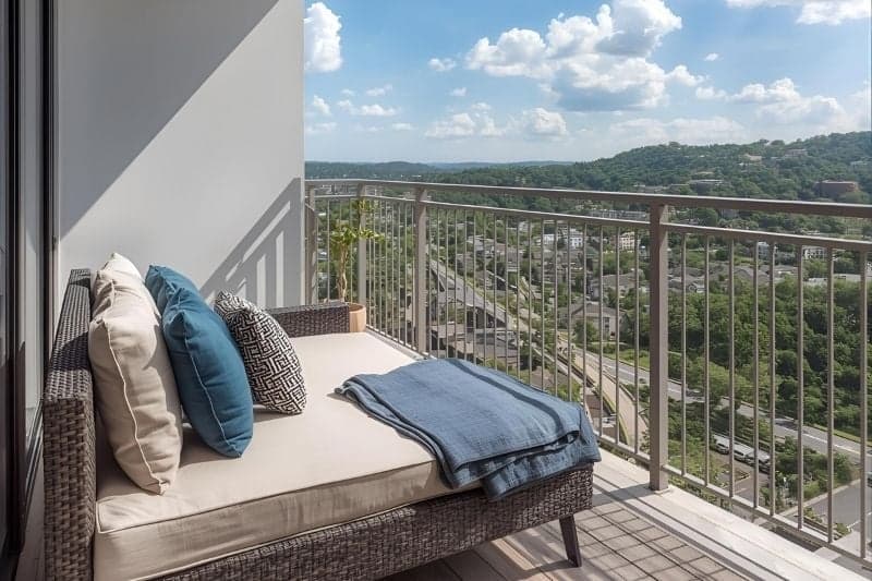 Ahşap bahçe ve balkon sedir dekorasyonu